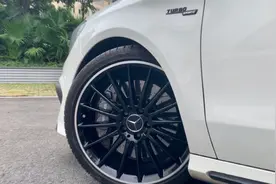 普通人看中控猜车，牛人看轮毂轮胎，你猜对了吗