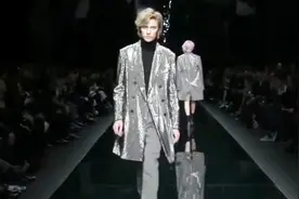 几近完美的男子 全球无数少女的偶像 男模Lucky Blue！视频封面