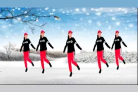 抖音最火《谁》广场舞32步，强劲踩点步子舞，雪地里都嗨出汗了！