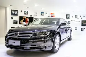 辉腾是大众第一款顶级豪华轿车，也是首入北美超级豪华轿车市场的