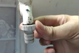 这个水电工改装方法实用，普通水龙头改成了智能感应开关水的视频封面