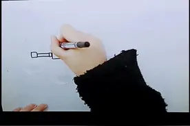 来教大家画五爪金龙。