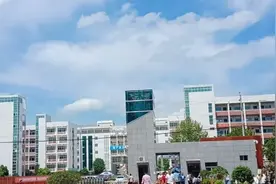 开学第一天视频封面