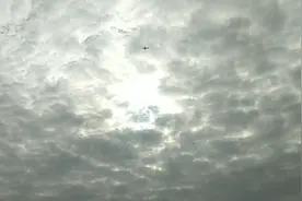 12月28日成都出现日全食，太阳一下就被吃了！视频封面