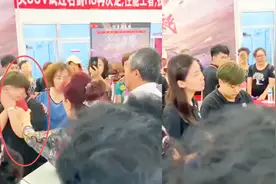 4s店广告印错价格 大爷13元买车逼哭女销售：市场监管局已介入视频封面