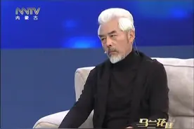 张双利从小就喜欢文艺，那个年代他进演艺圈真是坎坷，一波三折