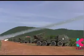 柬埔寨 军演 40门俄罗斯BM21多管火箭炮 同时发射 炮声震慑四方视频封面