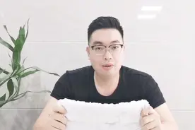 毛巾脏兮兮又滑又黏?老保姆教你一招,毛巾洗出来干净如新视频封面