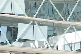 重大消息！坐飞机可以玩手机了，但这些细节专家建议要注意