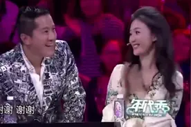 毛宁和新搭档池华琼演绎歌曲《当我想你的时候》新颖视频封面