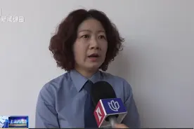 车闹将重罚！女乘客因未及时下车与司机起冲突，车内监控还原真相视频封面