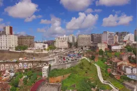 航拍北美萨尔瓦多首都圣萨尔瓦多，以前是西班牙殖民地