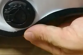 哈雷头盔镜片安装卡扣装卸视频视频封面