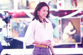 章子怡告别“稀土部队”，宣布正式更改微博名，笑称：我是大V了视频封面