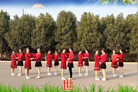 网上最流行双人舞曲《一生一世守护你》姐妹团队开心相聚在一起在