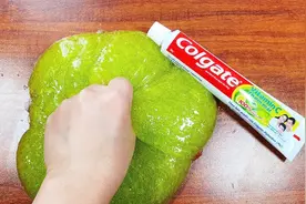 用牙膏做水晶泥，简单教程，戳着像透泰泥，玩起来却是假水无硼砂