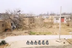 小时候家里没有空调 住过的房顶是这样的 满天的北斗七星你见过吗视频封面