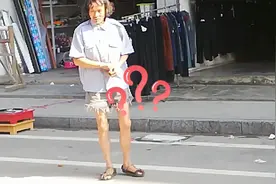 游贵州铜仁，11月冷，这个男人穿个短裤，其他人都是棉袄棉库视频封面