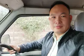 5000元买个二手破面包车兼职跑货拉拉，一天挣300元，挺划算呀