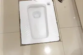 蹲便器进水管烂了这样修，省时省力省钱还很快，外行一看就学会视频封面