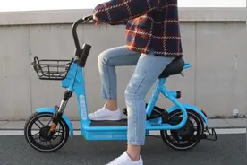 江西这个小县城没有共享单车，竟有共享电动车，才2元超级方便