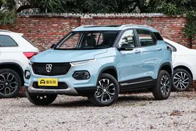 从销量榜首到月销12辆，销量呈断崖式下降，深度评测宝骏510图片