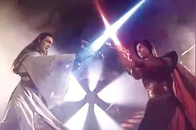 凌霜剑一分为二，任千行拿到魔剑，燕藏锋都不是对手