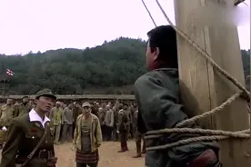 日本军官想杀中国犯人，没想到他是日本陆军军官学校毕业的高手