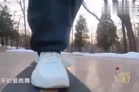 男子感谢前女友的帮助，涂磊出手了视频封面