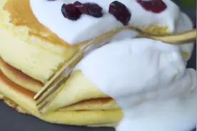 在家也可以做蛋糕，不需要烤箱，方便快捷