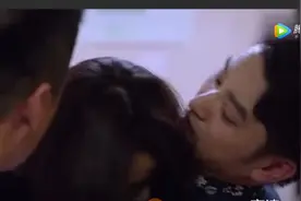 老婆和同事聚会，喝多了竟是男高管抱回家的，老公的表情精彩了。视频封面