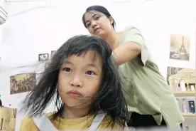 中了抖音的毒，帮闺女把刘海剪得一家人都嫌弃，这个补救方法不错