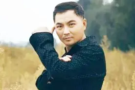 装修工韩传忠一首《家在东北》点燃节目高潮，秒杀原唱