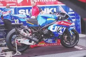 曼岛TT2017年迈克尔邓禄普驾驶铃木GSX-R1000夺冠的精彩片段视频封面