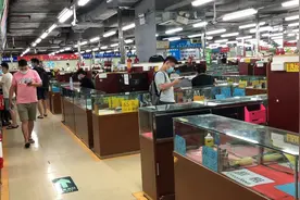 深圳华强北飞扬市场，这里面二手手机市场非常大视频封面