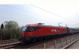 成都开往沈阳北的火车K386快速通过河南安阳段，全程运行41时12分