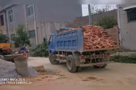 红砖又涨价了，马上就要长到4毛多了视频封面