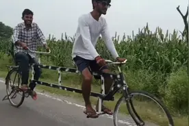 制造了12英尺长的自行车