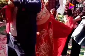 河南南阳闹新娘新郎习俗