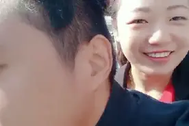 小伙长得这么丑，也能找到女朋友？什么眼光