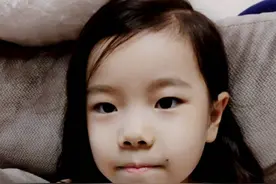 不让爸爸给我洗澡了视频封面