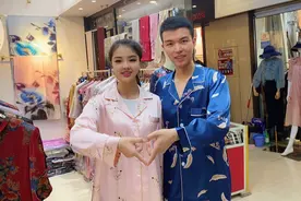 杭州四季青和丝绸城买衣服，买了丝绸睡衣，高档的穿起来确实舒服