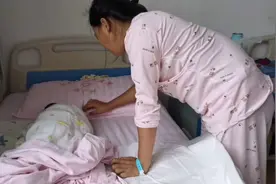 20岁菲菲终于生了，婴儿刚好6斤，你们猜猜是男孩还是女孩