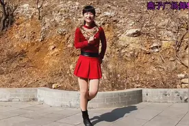 2018年库存广场舞版《姑娘想嫁人》谁跳谁好看，记得视频封面