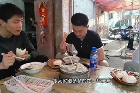 五点半起床晨跑 五公里用时24分钟 跑完步简简单单吃个早饭 舒服视频封面