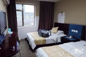 一个人去旅行：在贵阳火车站附近，住了个带空调的旅馆，还不错吧视频封面