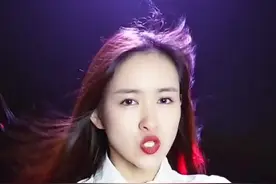 大家好忸怩作态