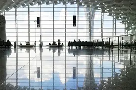 机场可以过夜吗？视频封面