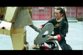 狗哥表演新发明，金刚铠甲，变身！