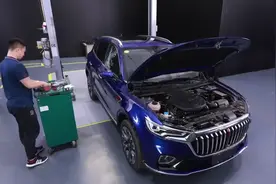 20万级SUV！拆解红旗HS5车身&底盘视频封面